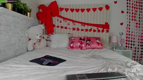 Snapshot of calvinowens chatting on 12, 2, 2026 Calvin Owens online show from 12, 2, 2026