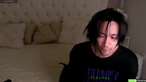 Snapshot of calvinowens chatting on 3, 3, 2026 Calvin Owens online show from 3, 3, 2026