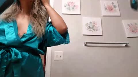Snapshot of calypsokm chatting on 7, 2, 2025 calypsokm online show from 7, 2, 2025