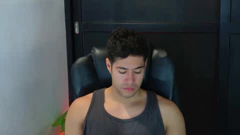 camara110 online show from 1, 10, 2025