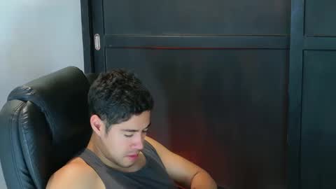 camara110 online show from 2, 10, 2025