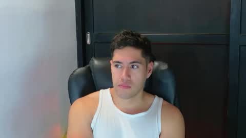 camara110 online show from 14, 10, 2025