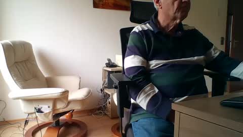 camcologne online show from 15, 10, 2025