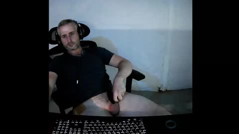 Snapshot of camcrusader chatting on 10, 9, 2025 herp derp online show from 10, 9, 2025