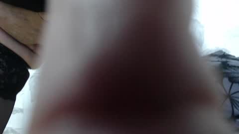 CamDiva1 online show from 8, 2, 2025