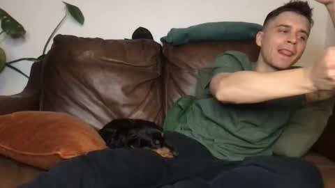 CamDoAttitude online show from 21, 11, 2025