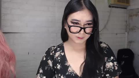 camela_star online show from 13, 10, 2025