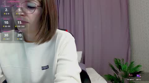 camelia_lillie online show from 8, 1, 2025