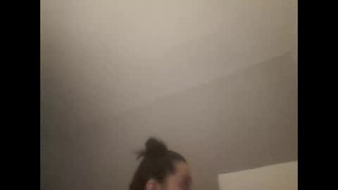 Snapshot of cameliasecui3 chatting on 11, 3, 2025 cameliasecui3 online show from 11, 3, 2025