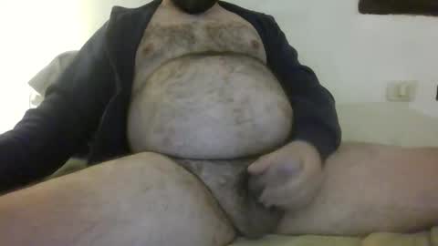 Snapshot of camera008 chatting on 16, 5, 2026 camera008 online show from 16, 5, 2026