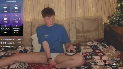 Snapshot of cameron_crowly chatting on 16, 12, 2024 Cameron online show from 16, 12, 2024