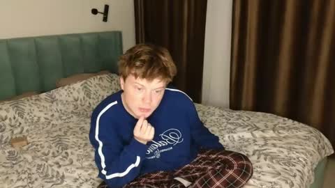 Snapshot of cameron_crowly chatting on 5, 6, 2026 Cameron online show from 5, 6, 2026