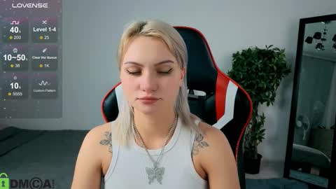 Snapshot of cameron_loving chatting on 30, 9, 2025 Cameron online show from 30, 9, 2025