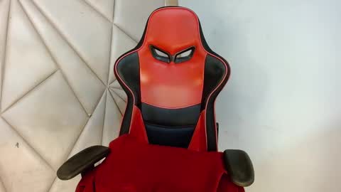 Cami12 online show from 10, 10, 2025