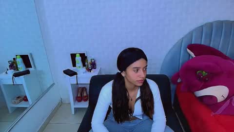 Snapshot of cami_bunnygirlx chatting on 23, 4, 2026 CAMI online show from 23, 4, 2026