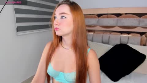Snapshot of cami_lovers1 chatting on 24, 1, 2025 camii online show from 24, 1, 2025