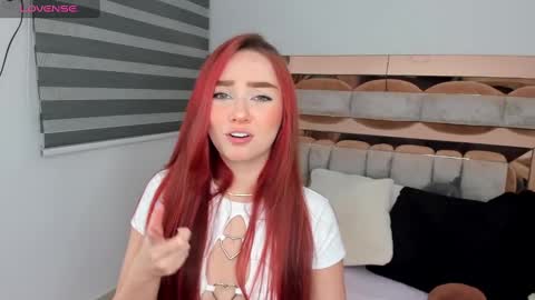Snapshot of cami_lovers1 chatting on 3, 2, 2025 camii online show from 3, 2, 2025