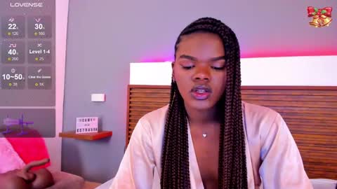 camiestrada online show from 30, 12, 2024