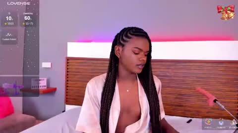 camiestrada online show from 30, 12, 2024