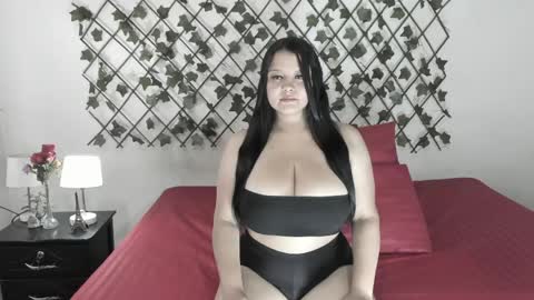 Snapshot of camihotboobs chatting on 25, 5, 2026 camihotboobs online show from 25, 5, 2026