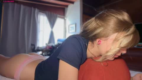camii19y online show from 22, 5, 2026