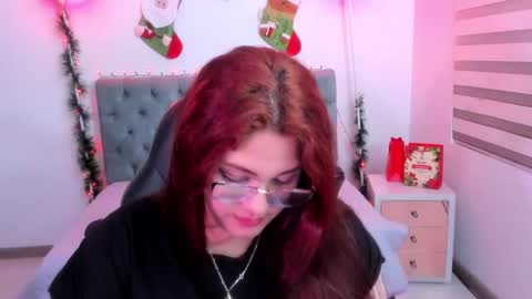 Camila Osorio online show from 27, 12, 2024