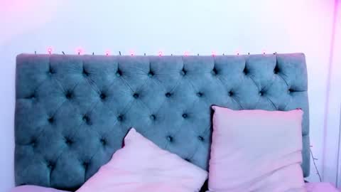 Camila Osorio online show from 18, 1, 2025