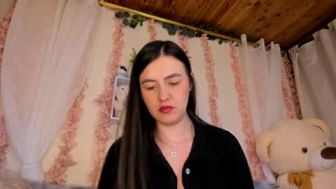 Camii Lopez online show from 9, 5, 2026