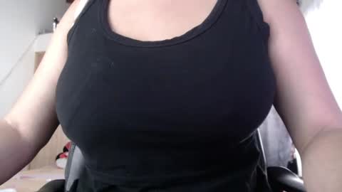 Snapshot of camila1912 chatting on 12, 2, 2025 camila online show from 12, 2, 2025