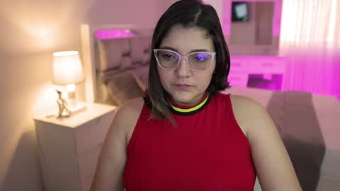 Snapshot of camila_buitrago chatting on 15, 12, 2024 Camila buitrago online show from 15, 12, 2024