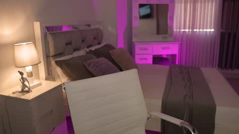 Snapshot of camila_buitrago chatting on 12, 1, 2025 Camila buitrago online show from 12, 1, 2025