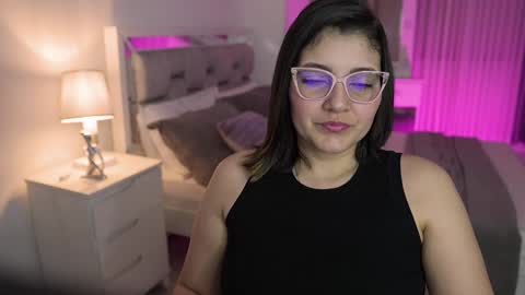 Snapshot of camila_buitrago chatting on 16, 1, 2025 Camila buitrago online show from 16, 1, 2025