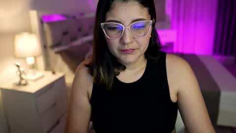 Snapshot of camila_buitrago chatting on 13, 2, 2025 Camila buitrago online show from 13, 2, 2025