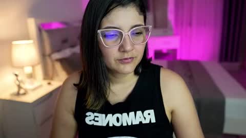 Snapshot of camila_buitrago chatting on 14, 2, 2025 Camila buitrago online show from 14, 2, 2025