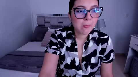 Camila buitrago online show from 16, 5, 2026