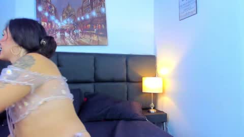  s online show from 17, 1, 2025