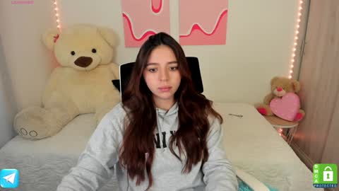  C A M I  online show from 15, 12, 2024