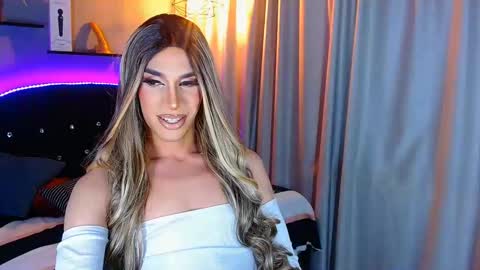 Camila online show from 4, 1, 2025