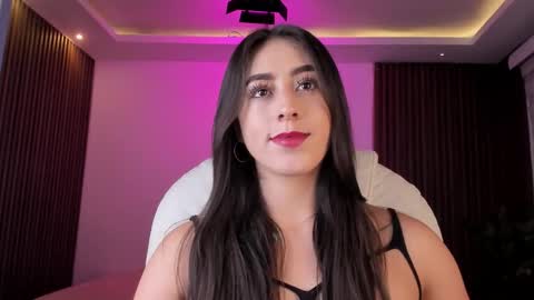 camila_martinez9 online show from 8, 2, 2026