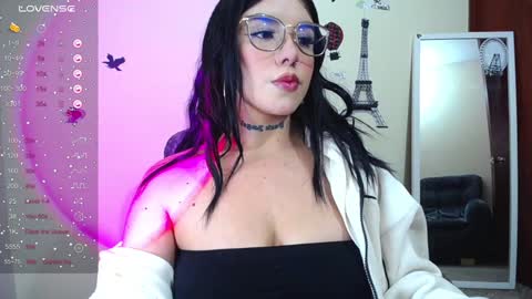 Cami online show from 22, 1, 2025