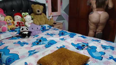 Snapshot of camila_rosess chatting on 16, 9, 2025 valentinaEpic way Ive been fucked 1515  online show from 16, 9, 2025