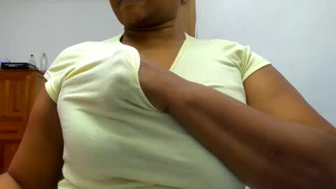 Camila online show from 27, 9, 2025