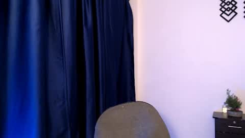 Snapshot of camila_torrez chatting on 8, 10, 2025 MIA online show from 8, 10, 2025