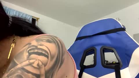 Camila online show from 27, 11, 2025