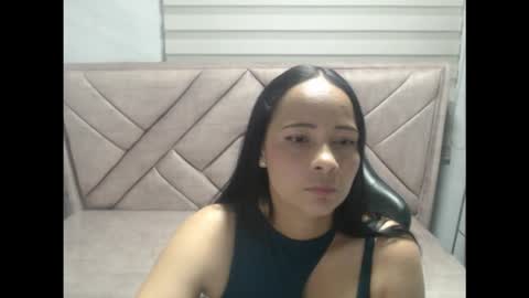 Snapshot of camila_vanegas_v chatting on 27, 3, 2026 Cami online show from 27, 3, 2026