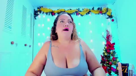 Snapshot of camilaa_foxxx chatting on 30, 12, 2024 camilaa foxxx online show from 30, 12, 2024