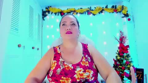 Snapshot of camilaa_foxxx chatting on 1, 1, 2025 camilaa foxxx online show from 1, 1, 2025