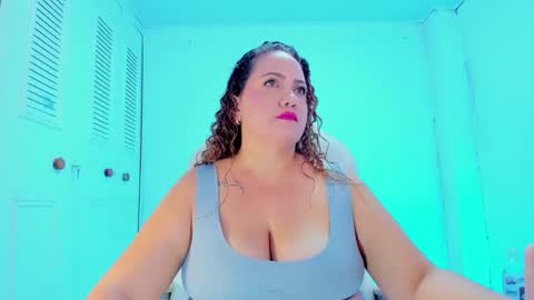 Snapshot of camilaa_foxxx chatting on 9, 1, 2025 camilaa foxxx online show from 9, 1, 2025
