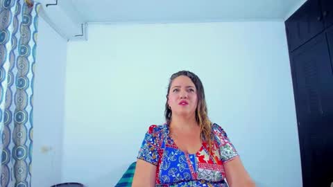 Snapshot of camilaa_foxxx chatting on 11, 11, 2025 camilaa foxxx online show from 11, 11, 2025