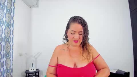 Snapshot of camilaa_foxxx chatting on 18, 11, 2025 camilaa foxxx online show from 18, 11, 2025